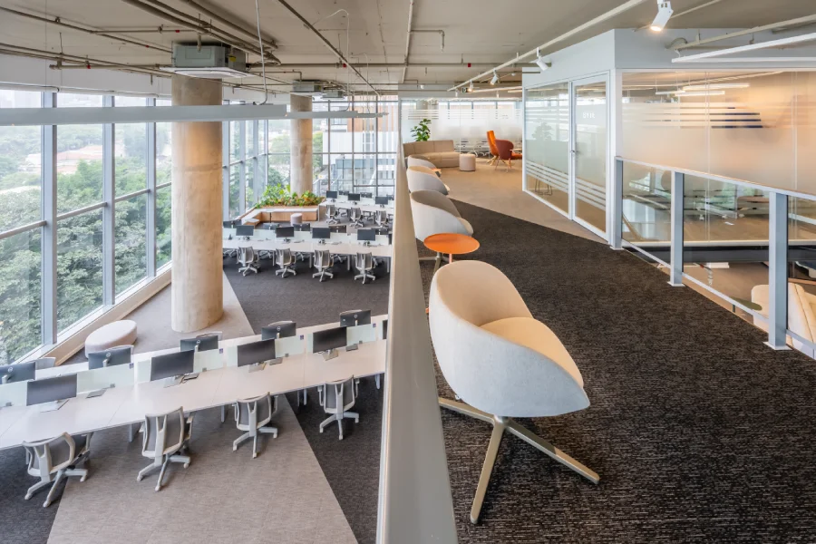 Ambiente corporativo entregue pela Alfa 2